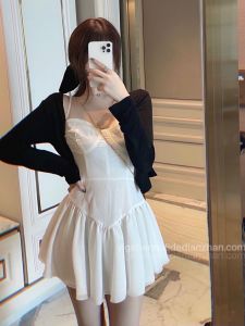 Váy Bó Eo Kiểu Jennie Fishbone Không Dây Phong Cách Pháp Pure Desire Váy Midi Cổ Chữ V Tay Dài Màu Trơn Mùa Hè 2023