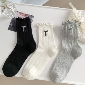 Vớ phong cách múa ba lê vớ giữa bắp chân của phụ nữ vớ Vớ mỏng mùa hè nơ đen trắng Nhật Bản vớ ngọt ngào