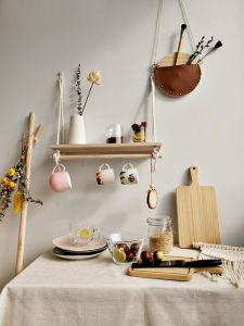 สแกนดิเนเวียนสไตล์ไม้ชั้นวางของตกแต่งห้องนั่งเล่นห้องนอนตกแต่งบ้านโปรเจคเตอร์แขวนผนังงานศิลปะ Divider ชั้นวาง