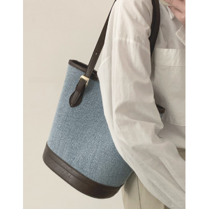 Denim Bucket Bag Womens Single Shoulder Tote Bag Trendy Underarm Bag Small Quality Large Capacity Casual Magnetic Buckle Closure