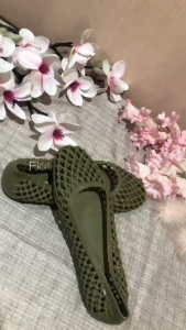 Flat Shoes Jelly Anyam Wanita Kekinian 2025 | Sandal Casual Anti Slip Ringan Nyaman Korea Style Balance 2502