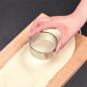 Round Mold Isi 11 Pcs + Iron Box / Cutter Stainless Steel  304 / Ring Burger Cromboloni Serbaguna