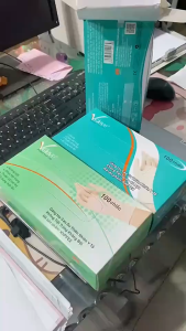 Hộp 100 chiếc Găng Tay Cao Su Glove Không Bột Màu Trắng Dùng Y Tế Spa Thẩm Mỹ Nha Khoa