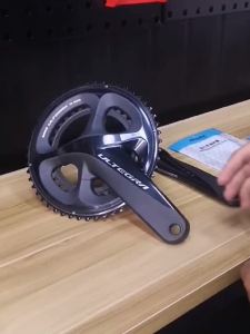 Miếng Dán Bảo Vệ Tay Quay Xe Đạp Đường Trường Bằng Sợi Carbon Đa Năng Chống Va Chạm Dành Cho Xe Đạp R8100 R9100 R7000