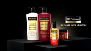 Dầu Gội TRESemmé Keratin Smooth Keratinbond+ 640g Cho Tóc Khô Xơ Rối Vào Nếp Suôn Mượt