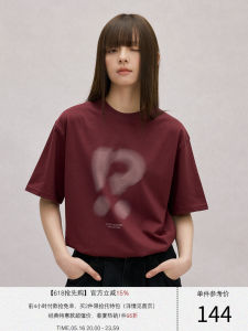 Áo Thun Cotton Form Rộng Vintage In Chữ Động Hai Chấm