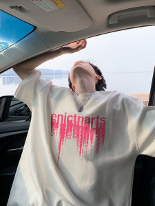 เสื้อยืดแขนสั้นคอตตอนแท้สำหรับผู้ชาย สไตล์ฤดูร้อน สีแดง ลายตัวอักษร เสื้อยืดคอกลม ทรงหลวม ใส่สบาย ลำลอง