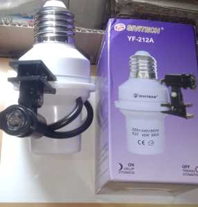 piting lampu otomatis nyala dan padam sendiri untuk rumah yang ditinggal mudik