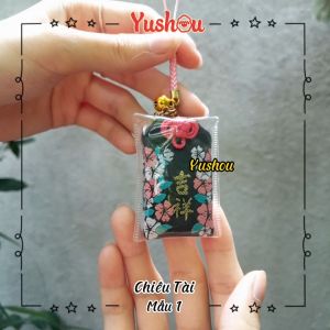 Móc Khóa Yushou Tiền Tài - Chiêu Tài (Kiểu Omamori) Có sẵn