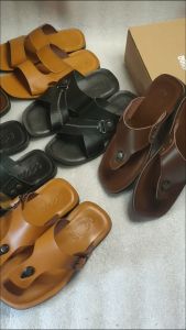 SANDAL PRIA KULIT SANDAL SELOP NYAMAN DIPAKAI CASUAL ATAU FORMAL SOGGO SLIPPERS