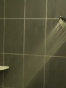 ฝักบัวสแตนเลส 304 ฝักบัวแรงดันสูง, สายฝักบัว ประหยัดน้ำ ฝักบัวอาบน้ำขายึด ไม่ต้องเจาะ สายฝักบัว 1.5M