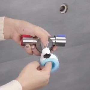 Vòi Nước Bằng Thép Không Gỉ Hai Tay Cầm Cho Phòng Tắm Và Máy Giặt Điều Khiển Kép Gắn Tường Vòi Chậu Rửa Nhà Bếp Với Lõi Van Bằng Thép Không Gỉ