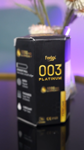 Bao cao su Feelex 003 Platinum hương nước hoa siêu mỏng nhiều gel bôi trơn