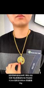 Kalung Hip-Hop Emas Titanium Liontin Anti Karat Motif Dollar Necklace Gaya Hip-Hop Rapper