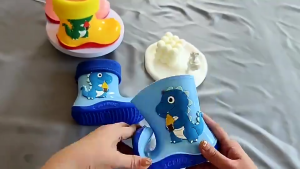 COD Childrens Cartoon Rain Boots for Kids Weather Protection Shoes Rainy Shoes KIDS Rainboots