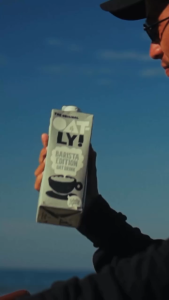 Oatly Oat Milk Barista Blend Matcha Pistachio Strawberry Banana Vanilla Ice Cream White Peach 200ml 250ml 1L Per Case