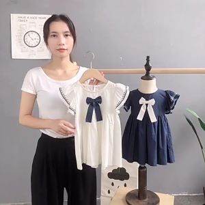 ชุดเดรสเจ้าหญิงแขนใบบัวปักลายสําหรับเด็ก2-6ปีมีโบว์ผูกน่ารักสําหรับฤดูร้อน