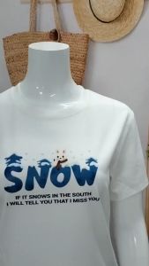Áo thun cổ tròn chất cotton in chữ SNOW