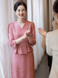 ชุดแต่งงานคอตตอนสไตล์จีนฤดูใบไม้ร่วงปี 2025 แขนยาว ทรงยาวปานกลาง ชุดกี่เพ้าสำหรับคุณแม่ที่สวมใส่ในงานแต่งงาน