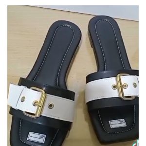 Sandal Flat Wanita Stylish – Desain Buckle Klasik | SM Smith Collection