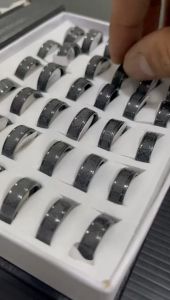 Cincin Romawi Titanium High Quality Cincin Couple Cincin Emas Cincin Wanita Cincin Pria Cincin Cowok Cincicn Cewek