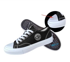 Sepatu thomas LC 09 hitam putih best seller