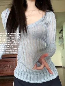 YUEZHONGWEI | V-Neck Lacy Shimmer Thin Sleeve Knit Top