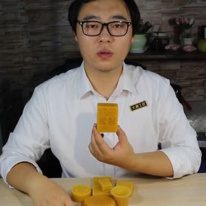 Natural Beeswax Filtered & Organic Beeswax Pellets for Wood Floor Polishing