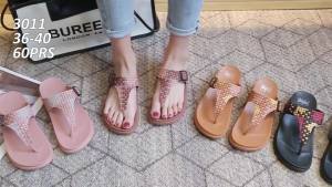 COD  Kasut Wanita Seret Jepit Kaki Anyaman Sandal Musim Panas Selipar Musim Panas Bilik Mandi Rumah Luar Rumah Selipar Selipar  CNN