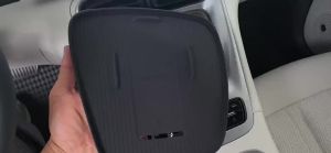 SMABEE Tấm Sạc Không Dây Cho Geely EX2 Max 2025 2026 Chống Trơn Trượt Sạc Điện Thoại Trên Ô Tô Thảm Nội Thất Phụ Kiện Bảo Vệ Silica Gel