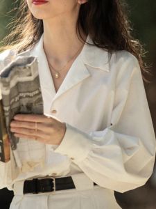 French Vintage Lantern Sleeve V-Neck White Shirt Womens Autumn Winter New Hong Kong Style Shirt Inner Wear Shoulder Level Top