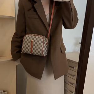 1814 ( READY STOCK ) PU SLING BAG EU FASHION HOUSE