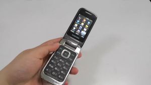 Original Unlocked Samsung C3595 Big Buttons 3G WCDMA Black Color Flip Mobile Phone