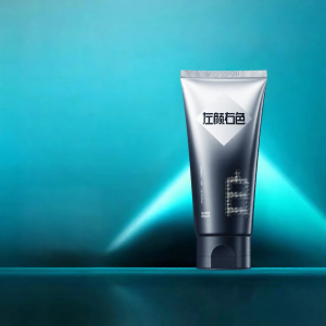MANCODES | Whitening Oil Control Fade Dark Spots Reduce Acne Marks Amino Acid Cleanser