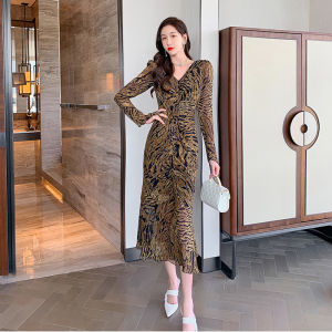 ZYHT (Giải phóng mặt bằng Sử dụng phiếu giảm giá) Váy họa tiết da báo Đầm voan cổ điển váy xộc xệch áo dài tay Cổ chữ v quần áo thu đông nữ  eravogue  5243