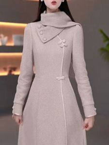 Fashionable Chinese Style Cheongsam Dress Scarf Base Skirt Warm Pure Color Autumn Winter New Design Sense Commute High Waist Polyester Long Sleeve V-neck A-line Dress