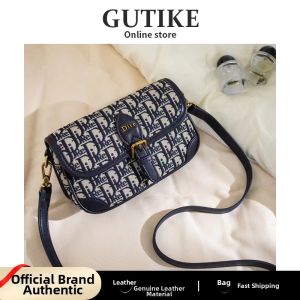 Hong Kong 2026 New Style Fashionable Versatile Womens Saddle Bag Embroidered Crossbody Shoulder Bag Trendy Handbag