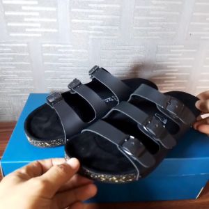 FARGO FULL BLACK |ManNeedMe x DAILY| Sandal Pria Sendal Casual Kulit
