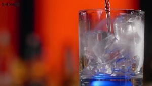 Old Fashioned Smoker Kit for Bourbon Whiskey: A Complete Set of Cocktail Smoker Tools