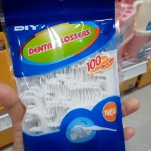 ไหมขัดฟันชนิดด้าม ไหมขัดฟัน แพ็คละ 100 ชิ้น Dental flossers Toothpick
