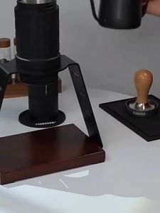 Pour Over Stand Coffee Dripper Dudukan Baja Karbon dan Basis Kayu Padat