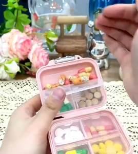 Weekly Pill Box 7 Compartment Medicine Storage Organizer Travel Mini Case Kotak Ubat MY Ready Stock