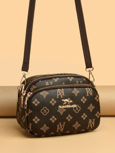 Emgrand Kangaroo Shoulder Bag for Women 2024 New Arrival Large Capacity Soft Leather Cross-Body Bag Middle-Aged Ladieswear Retro Stylish Bag