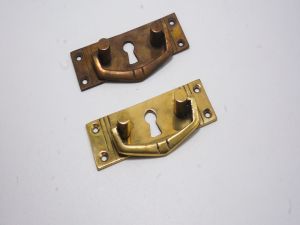 Omah Engsel Handle peti box kuningan 2.5x7.5 cm AR.T4 Tarikan laci antik brass