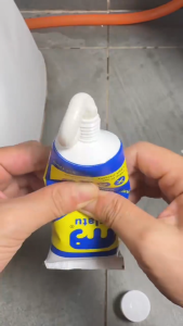 No water leakage within 80 years CC waterproof glue Waterproof glue transparent Transparent Glue Tma Super waterproof coating 透明防水胶