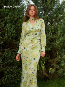 Summer Fresh Rose Print Outfit Set