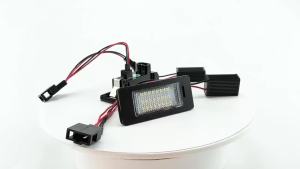 2Pcs No Error White LED Number License Plate Lights Lamp Car Accessories For Audi Q3 Q5 A1 S1 A3 A4 S4 A5 A6 S6 RS6 A7 S7 RS7 TT