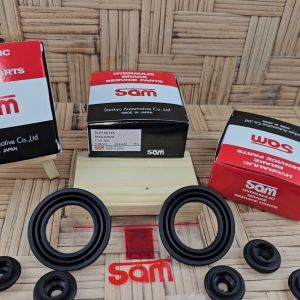 SEAL SIL KIT REM CAKRAM DEPAN SUZUKI JIMMY KATANA 1SET SAM PART MOBIL