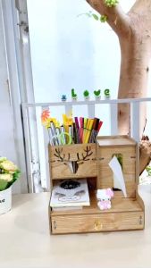 Hộp đựng bút để bàn kệ hồ sơ kệ văn phòng kèm hộp khăn giấy bằng gỗ HV11