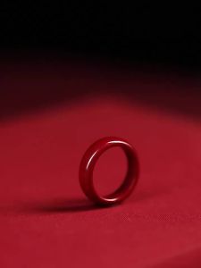 Nhẫn Vòng Tròn Chu Sa Tự Nhiên Cho Nam Và Nữ Trang Sức Nhẫn Mỏng Năm Tuổi Thiết Kế Sang Trọng Nhẹ Nhàng Quà Tặng Cát Vàng Tím